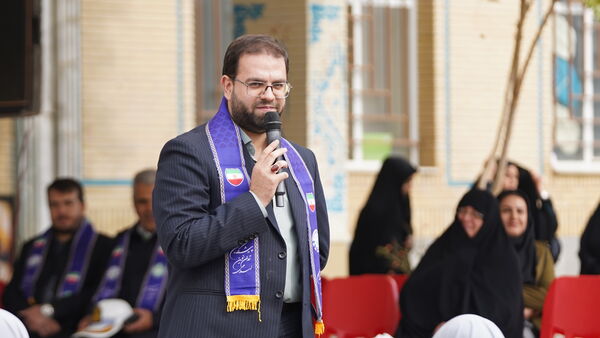 همایش استانی «وطن‌یار» در مدرسه کوثر اراک با حضور قائم‌مقام سازمان دانش‌آموزی کشور