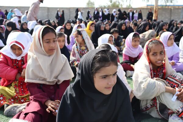 حضور پرشور شیعه و سنی دهستان رمشک در یوم‌الله ۲۲ بهمن