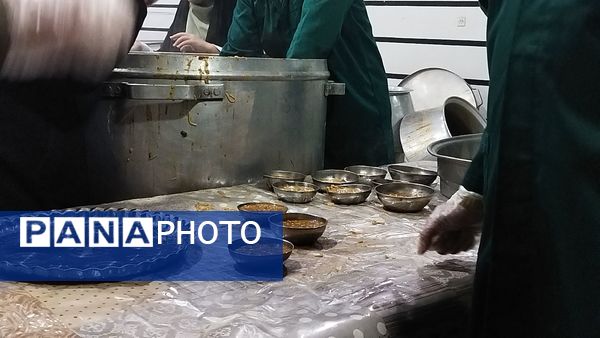 مسجد مرتضوی ارگ میزبان مردم در شب میلاد حضرت مهدی (ع) 