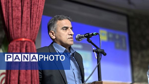 جلسه فصلی مدیران دوره دوم متوسطه قائمشهر