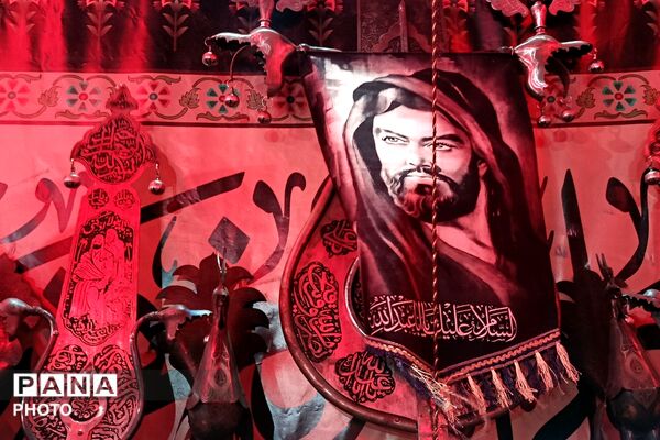شب عاشورای حسینی در فاز ۲ اندیشه