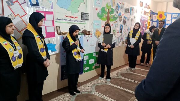 نگارخانه پژوهشی دانش آموزان سمپادی خواف 
