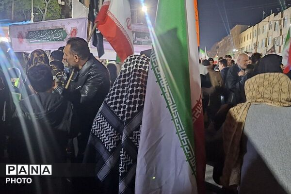 اجتماع با شکوه شهرستان ملارد در چهلم شهدای میناب
