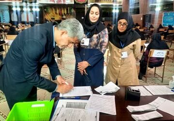 زحمات مجاهدانه همکاران در برگزاری آزمون‌های نهایی باعث تغییر در مسیر نظام آموزشی می‌شود