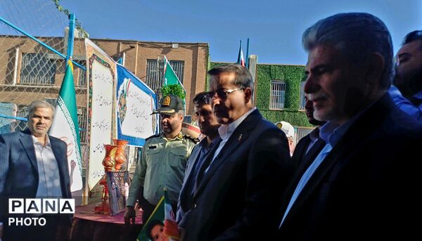 آغاز سال تحصیلی جدید در مدرسه شهید گلزاری منطقه ۱۶