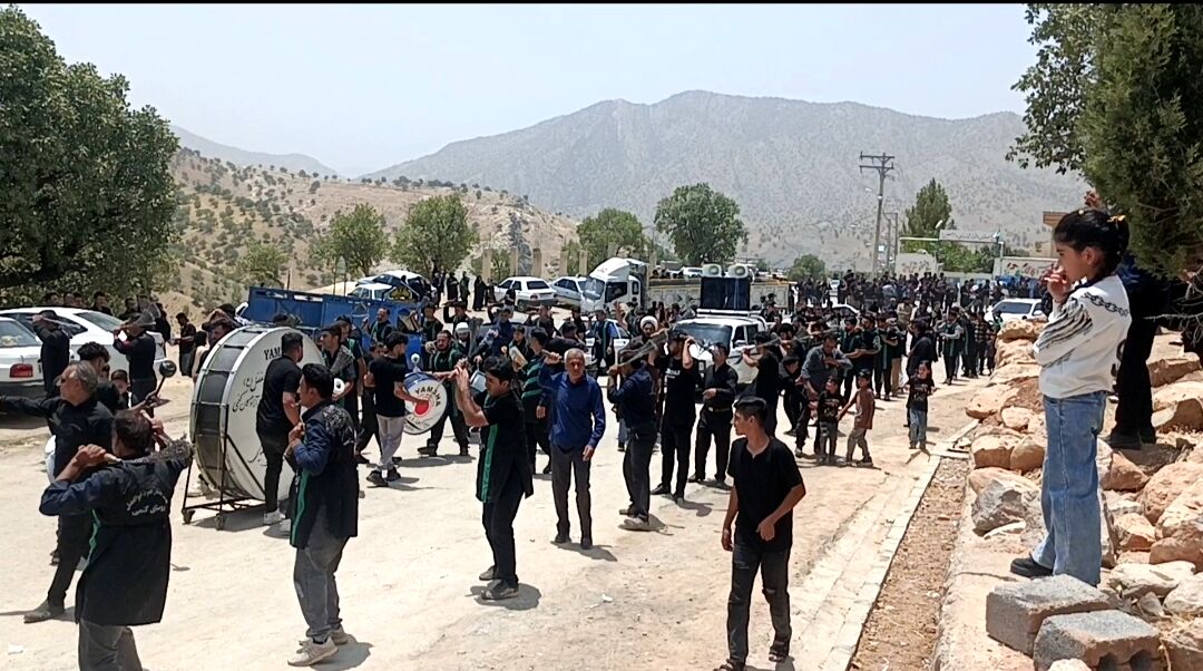 عاشورا حسینی در میانکوه