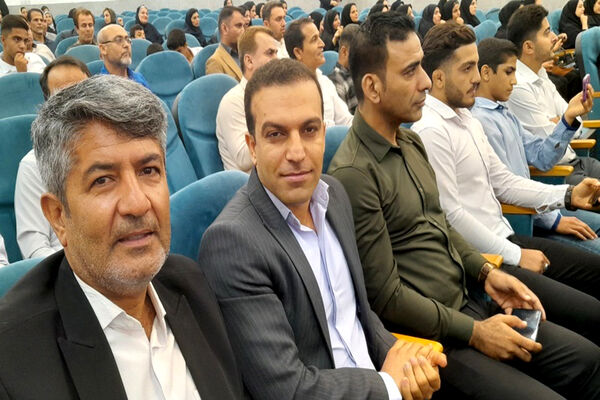 همایش تجلیل از برترین های حوزه تربیت بدنی و ورزش مدارس استان بوشهر (2)
