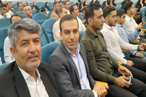 همایش تجلیل از برترین های حوزه تربیت بدنی و ورزش مدارس استان بوشهر (2)