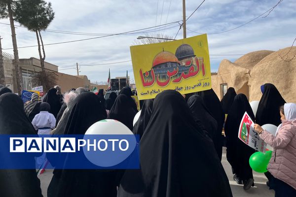 حماسه حضور مردم شهر سورمق در راهپیمایی ۲۲ بهمن