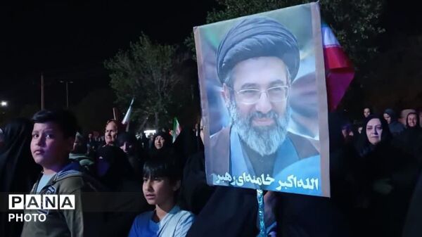 جشن وصال در تجمع حماسی