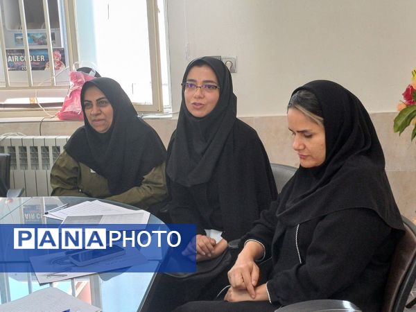 بازدید معاون آموزش متوسطه اداره‌کل آموزش و پرورش استان از مدارس شهرستان جاجرم 