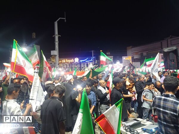 تداوم تجمعات شبانه در میناب؛ روایت حضور و همدلی شهروندان