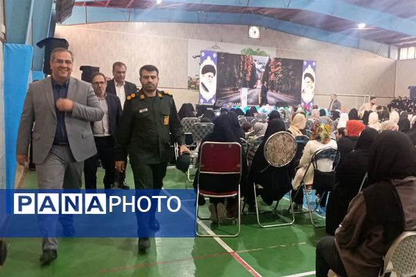 برگزاری جشن بزرگ دختران ایران قوی در شهرستان قرچک 