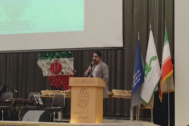 گردهمایی اعضای شاخص هنری و  برگزیدگان فراخوان های بین المللی،کشوری و استانی اصفهان