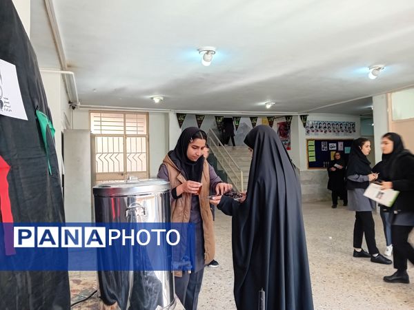 گرامیداشت پنجمین سالگرد شهادت سردار سلیمانی در دبیرستان فاطمه الزهرا 