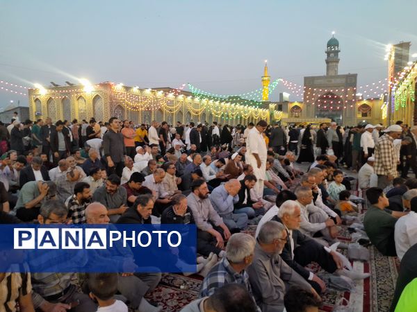 شب میلاد امام هشتم شعیان در حرم مطهر رضوی