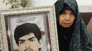 شهید علی اکبر کوروش‌فر به روایت مادر/ فیلم