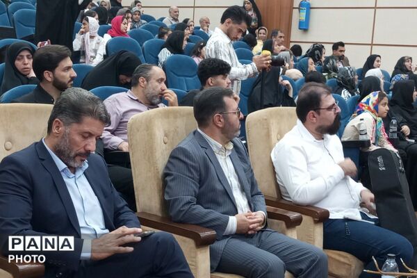 عصر شعر غدیر نصیرشهر با حضور شاعران کشور