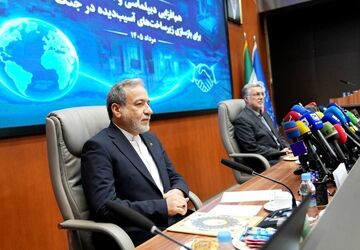 ایرانیان هم در جنگ پیروز شدند، ‌هم در دیپلماسی/ دشمن 20 روز پس از جنگ برای مذاکره التماس می‌کرد‌