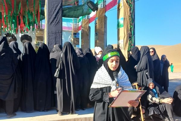 هرچگان میزبان شهید گمنام؛ تجدید عهد مردم با آرمان‌های ایثار