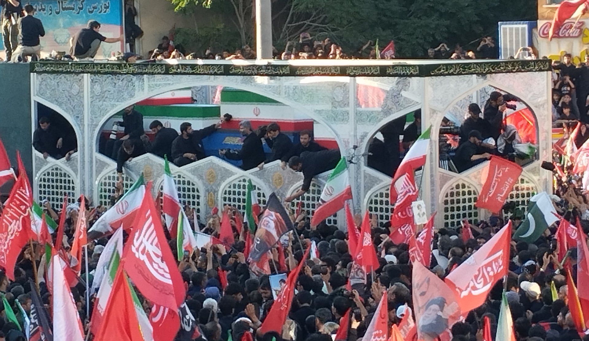 بازگشت فرزند خراسان به آغوش امام رضا (ع)