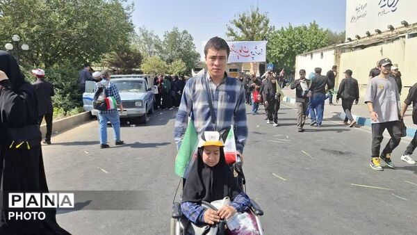 وداع با رهبر شهید انقلاب و تجدید عهد با آرمان‌های رهبر در مصلی تهران