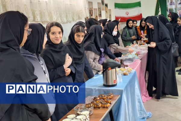 جشنواره ایرانمون در دبیرستان خدیجه کبری (س) پردیس