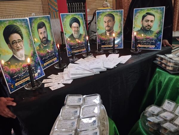 مراسم باشکوه یادبود شهدای خدمت در مسجد امام علی (ع) شهرستان باخرز 
