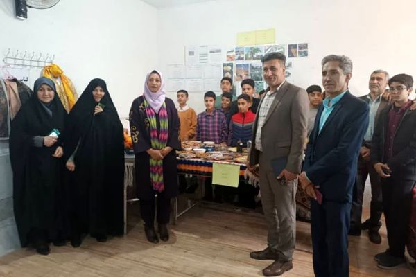 جشنواره آداب و رسوم و غذاهای سنتی شهرستان‌های فارس