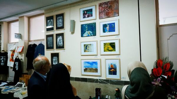 نگاهی گذرا به نمایشگاه هونار