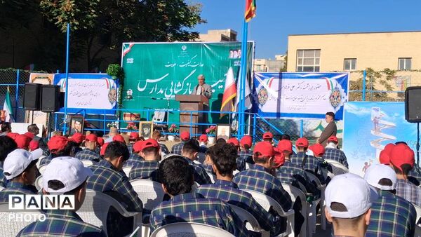 آغاز سال تحصیلی با حضور سخنگوی آموزش و پرورش در مدرسه شهید حسین گلزاری