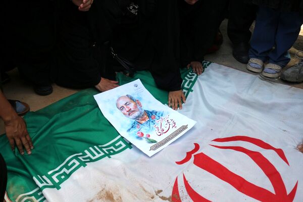 خاکسپاری پیکر پاک  سردار سرافراز اسلام شهید محمد کاظمی و شهدای جنگ تحمیلی در مشهد