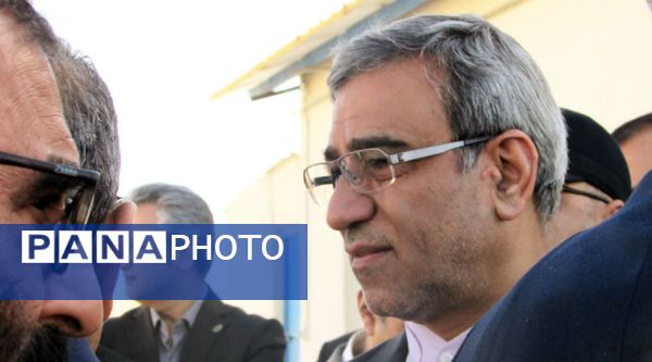بازدید استاندار خراسان رضوی از پروژه های کلان شهرستان کاشمر
