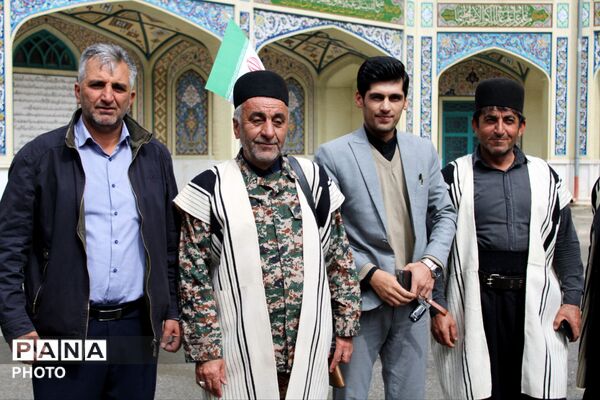 ‌حضور قوم بختیاری در تشییع شهید سجاد نادری