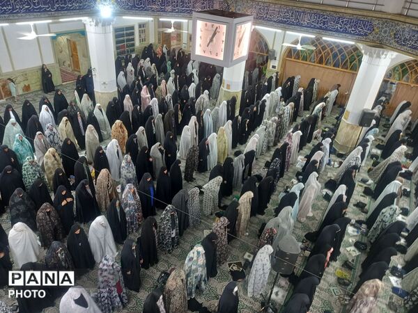 از جشن تکلیف «پروانه‌ها» تا نماز جمعه روز مساجد؛ جلوه‌ای از پیوند مسجد و مدرسه در پیشوا