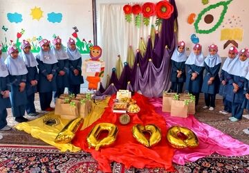  جشن هزار باطعم قرآن در آموزشگاه نورالبیان میبد 