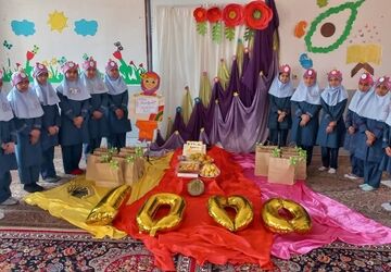  جشن هزار باطعم قرآن در آموزشگاه نورالبیان میبد 