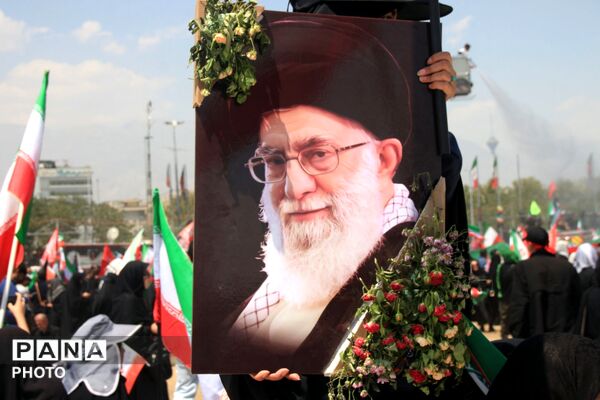 من خود به چشم خویشتن دیدم که جانم می رود ...