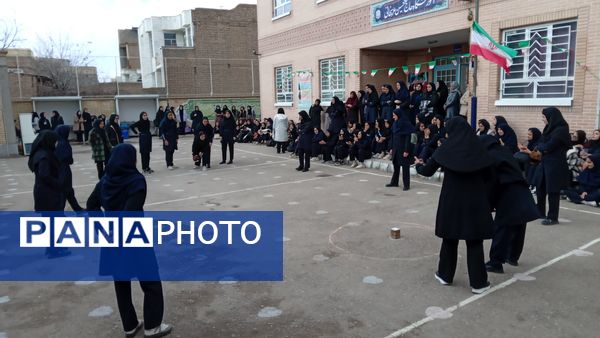  مسابقات ورزشی در دبیرستان خاص نمونه فرهنگ 