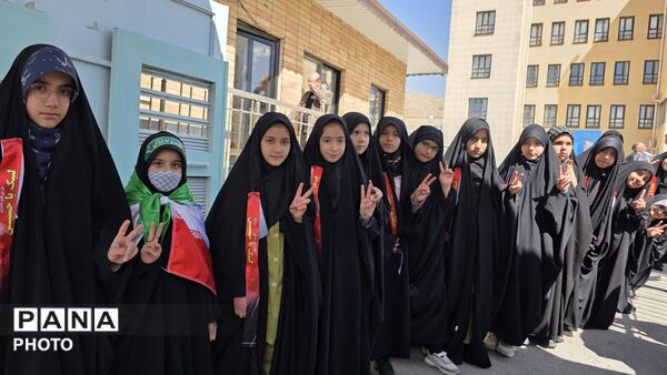 تجمع و خونخواهی فرهنگیان در شهرکرد 