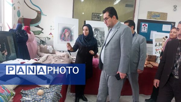 برگزاری جشنواره ماها(مدرسه آرمانی،هنر آسمانی) در هنرستان محمودیه بجنورد