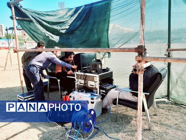 راهپیمایی یوم الله ۲۲  بهمن با حضور پرشور مردم در بوشهر 