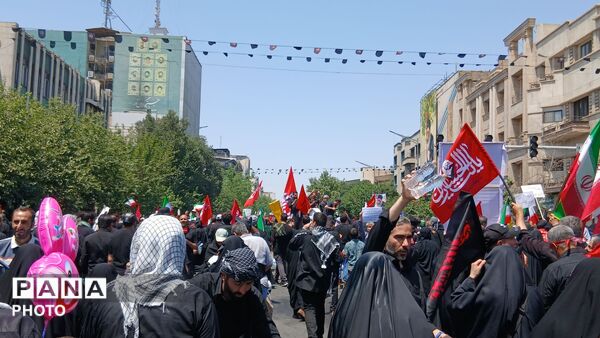 طوفان حضور در قلب پایتخت ایران
