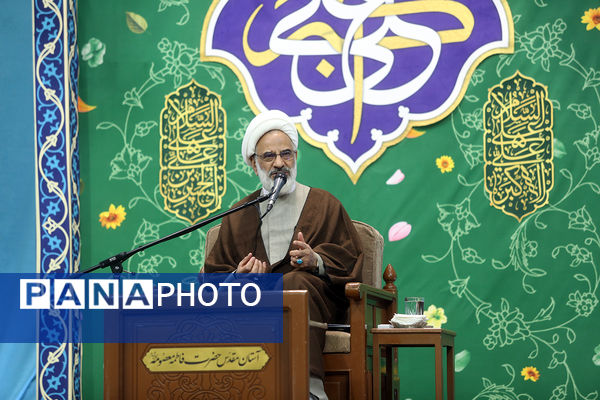 مراسم بزرگداشت شهدای اغتشاشات دیماه در قم