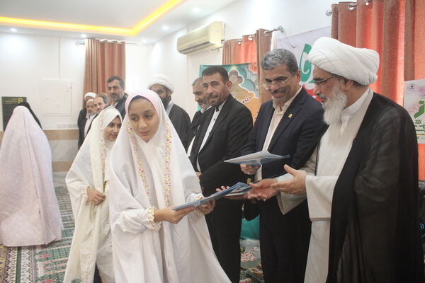 زنگ نماز در دبستان امید انقلاب ( شاهد ) بوشهر
