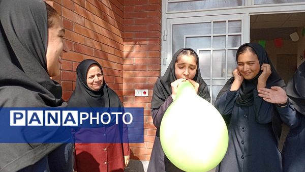 جشن میلاد حضرت زینب (س) در دبیرستان مادرمهربان خلیل آباد