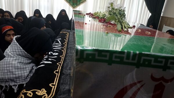  شهید گمنام ۱۷ ساله مهمان ویژه دبیرستان دخترانه امام حسین(ع) دوره اول  واحد ۳