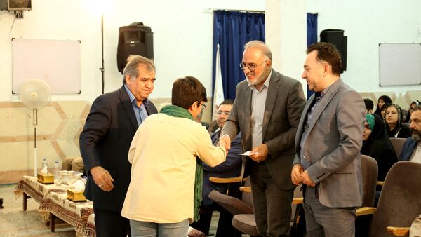 خشت گذاری ۵ پروژه‌ عمرانی منطقه ۵ آموزش و پرورش شهر تهران
