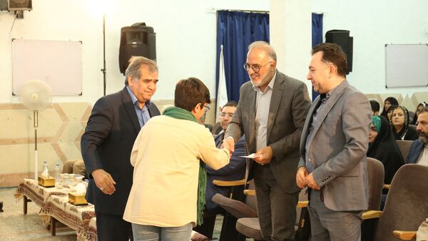 خشت گذاری ۵ پروژه‌ عمرانی منطقه ۵ آموزش و پرورش شهر تهران