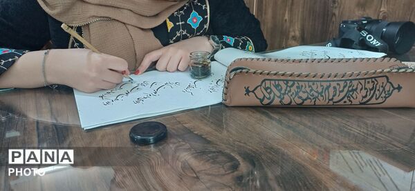نمایشگاه آثار هنرجویان صریر در درگزین